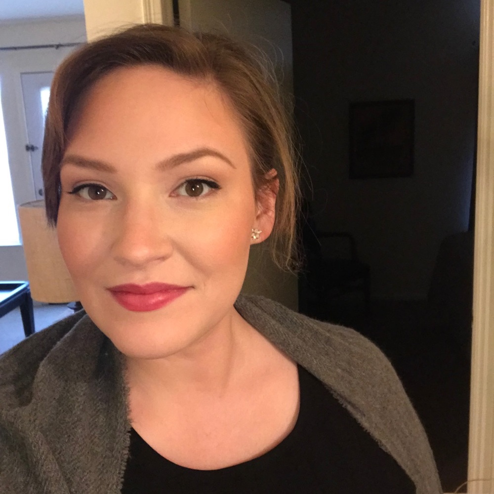 Meet your Posher, Stephanie